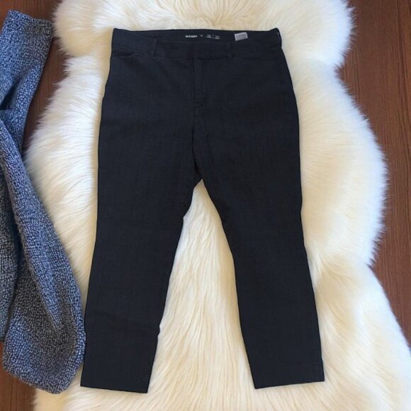 Old Navy Plaid Ankle Length Pants - Picture 1 of 4